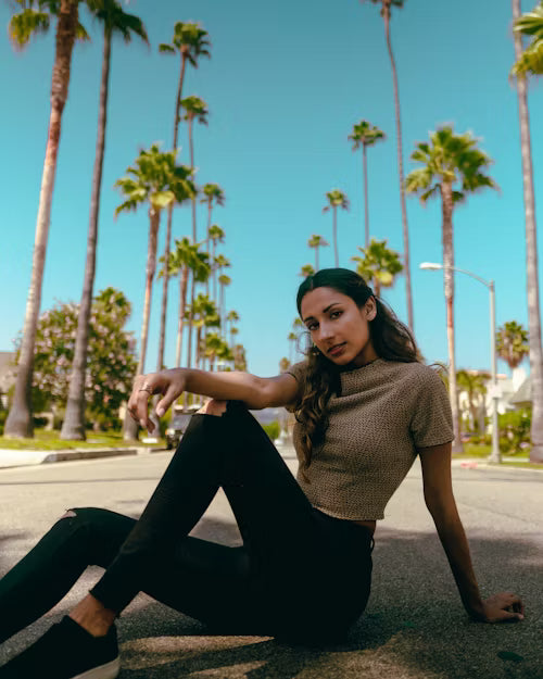 files/photo-1610659658897-37a676abc3f2.avif